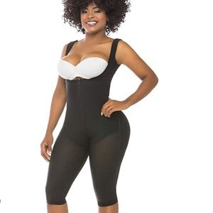 Salome Columbian Faja Never Worn!!